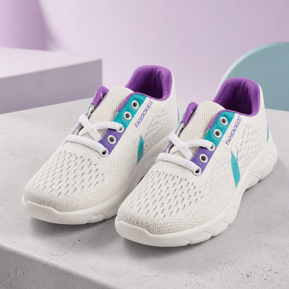 NWOB Girls Lace-Up Sneakers Size EU36 US  Girls 4Y-4.5Y Women 5-5.5